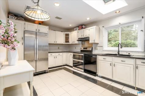 66 Taylor Road Bethel CT 06801