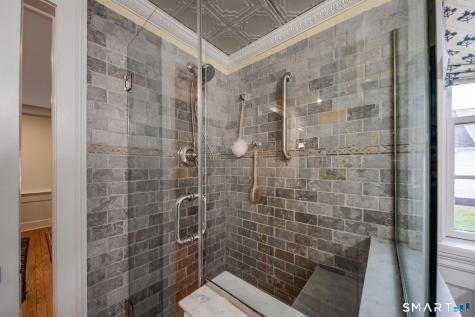 6 Cedar Island Avenue Clinton CT 06413