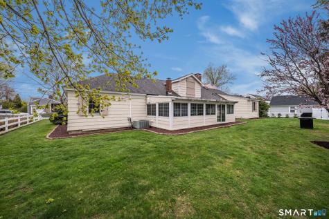 6 Cedar Island Avenue Clinton CT 06413