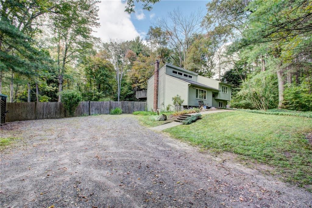 79 Village Hill Road Willington CT 06279