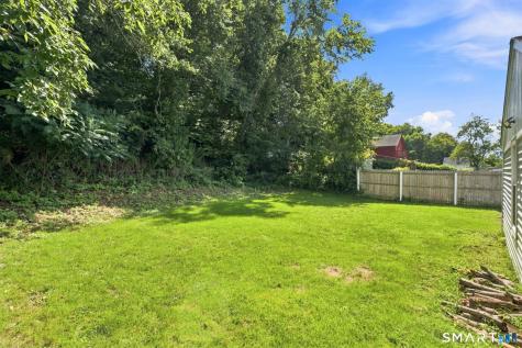 225 Laurel Street East Haven CT 06513