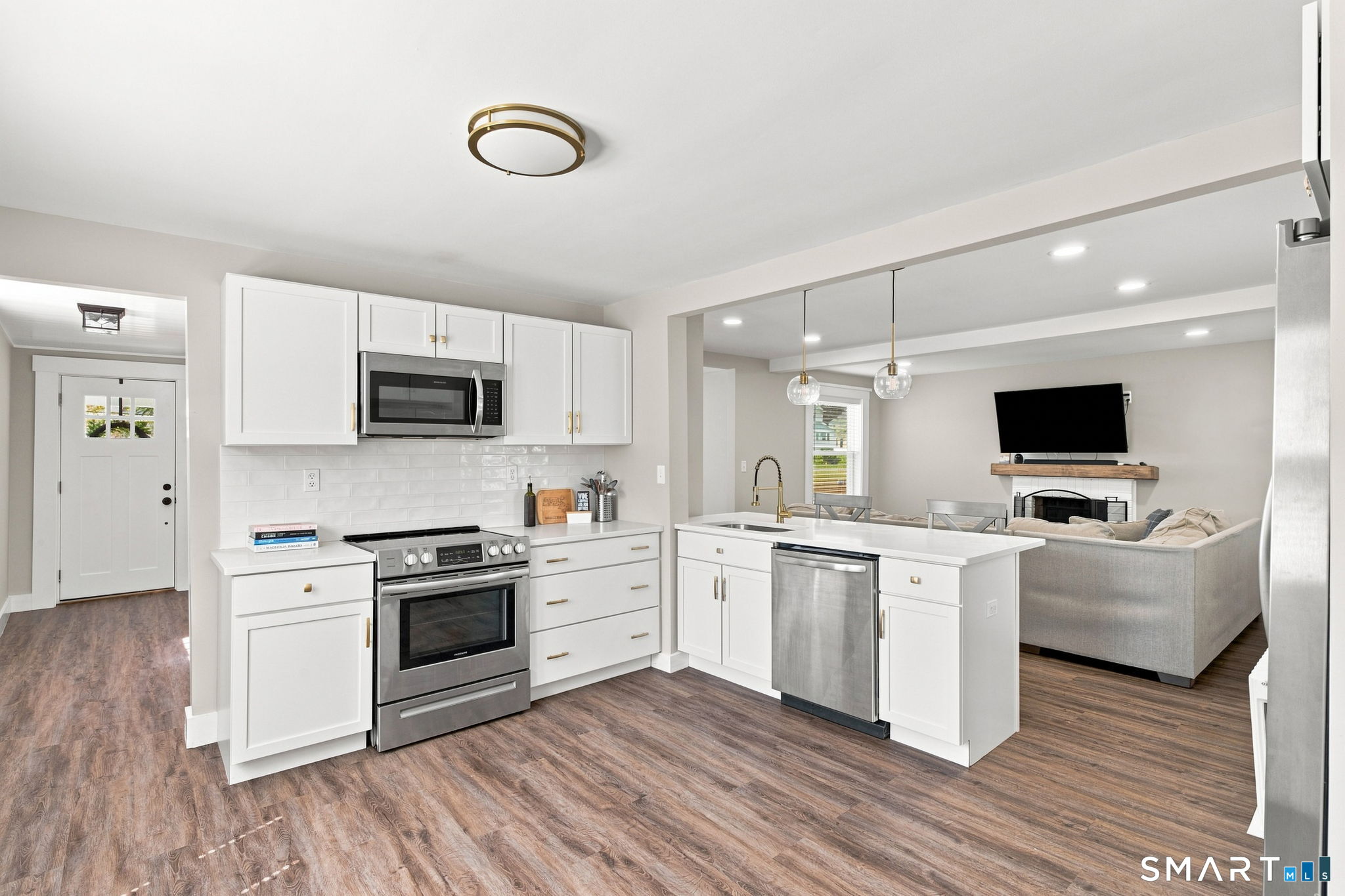 225 Laurel Street East Haven CT 06513