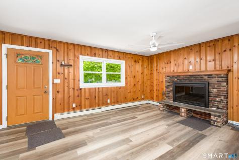 15 Cracow Avenue Windham CT 06280