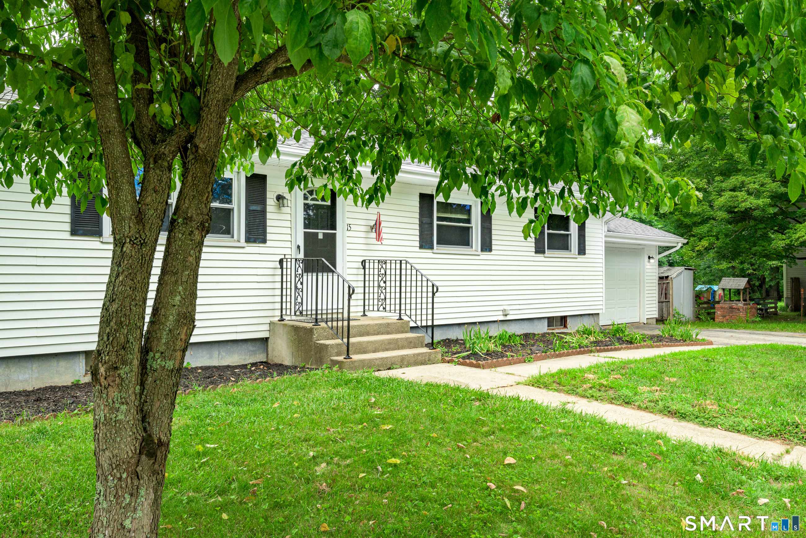 15 Cracow Avenue Windham CT 06280
