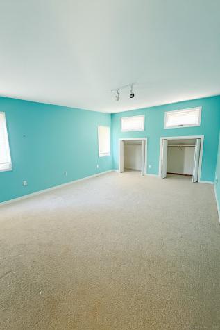 1 Deanne Lynn Circle Windsor CT 06095