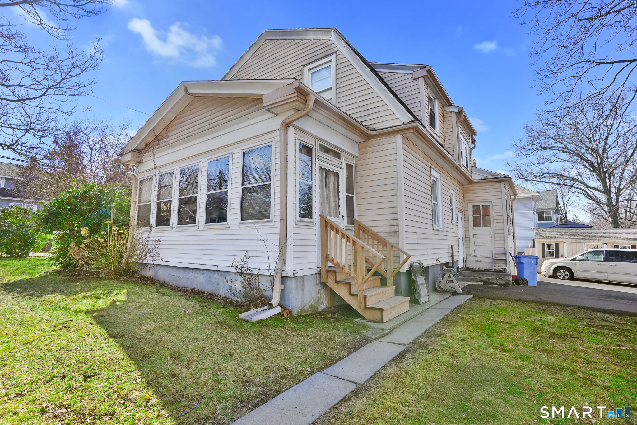 570 Broadview Terrace Hartford CT 06106