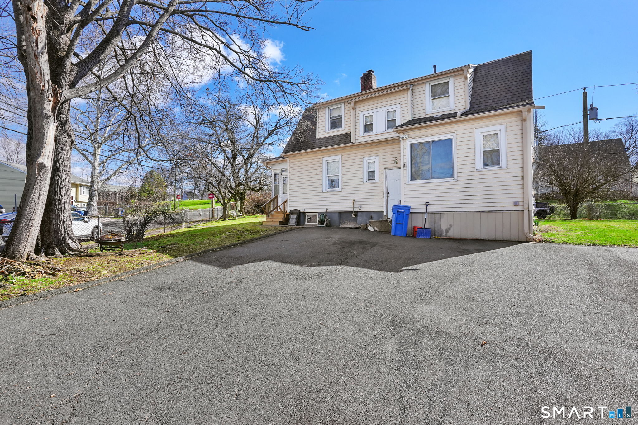 570 Broadview Terrace Hartford CT 06106