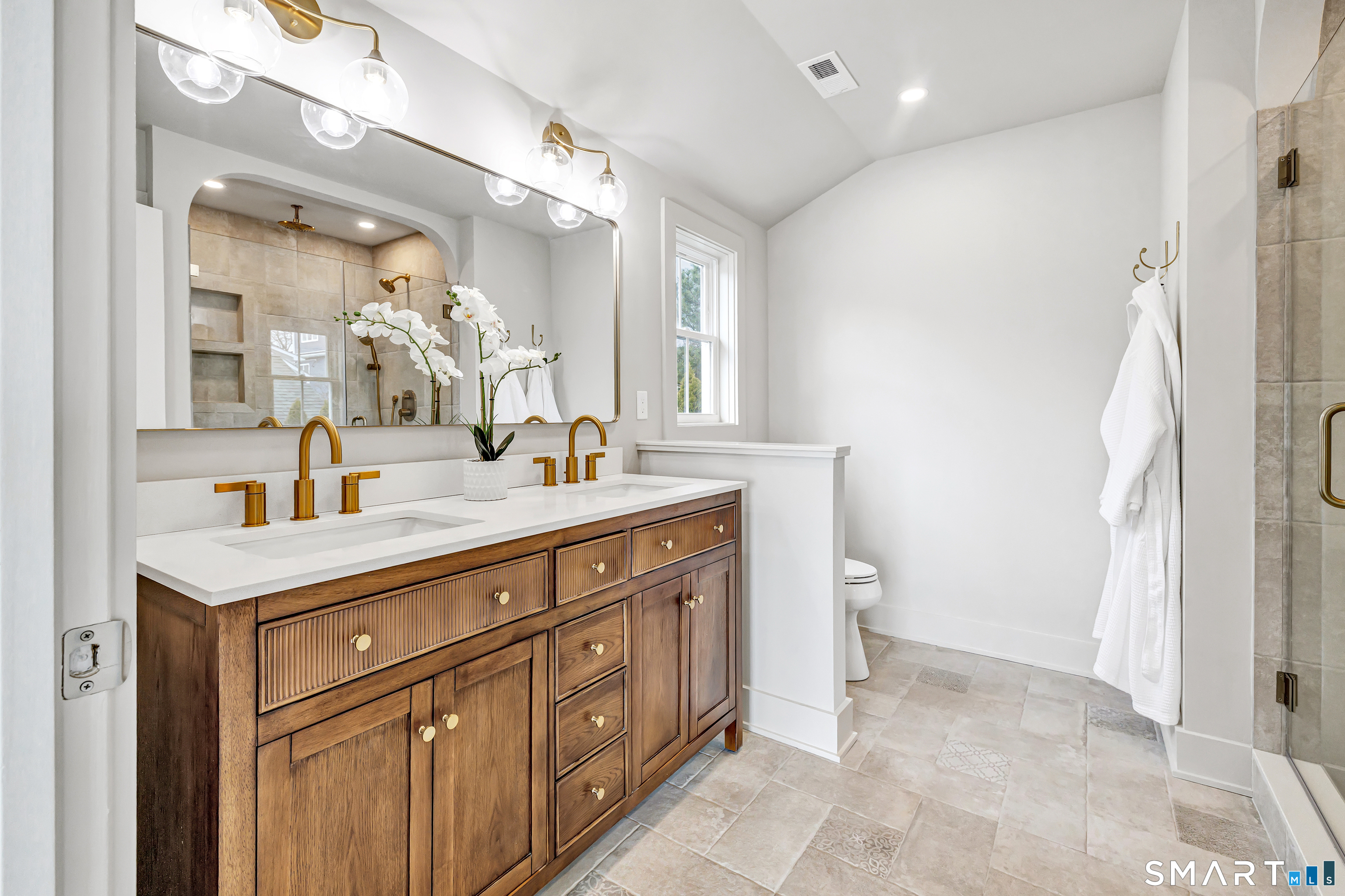 2 Rock Road Milford CT 06460