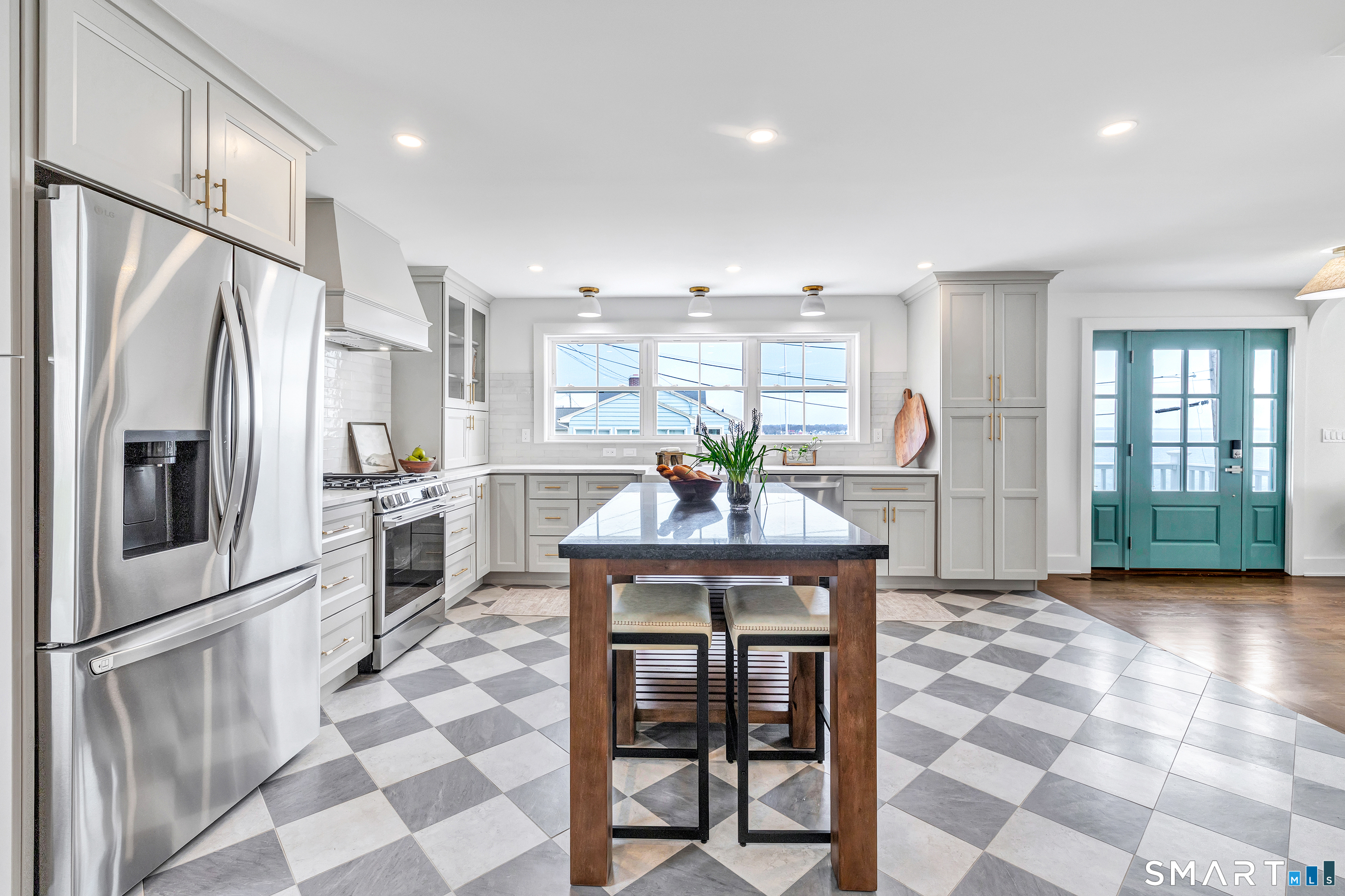 2 Rock Road Milford CT 06460