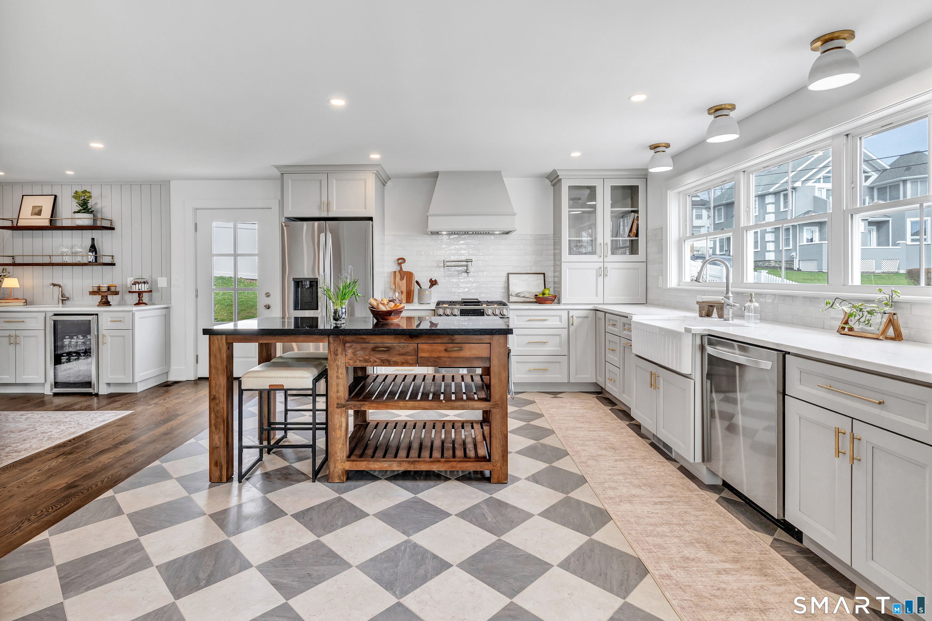 2 Rock Road Milford CT 06460