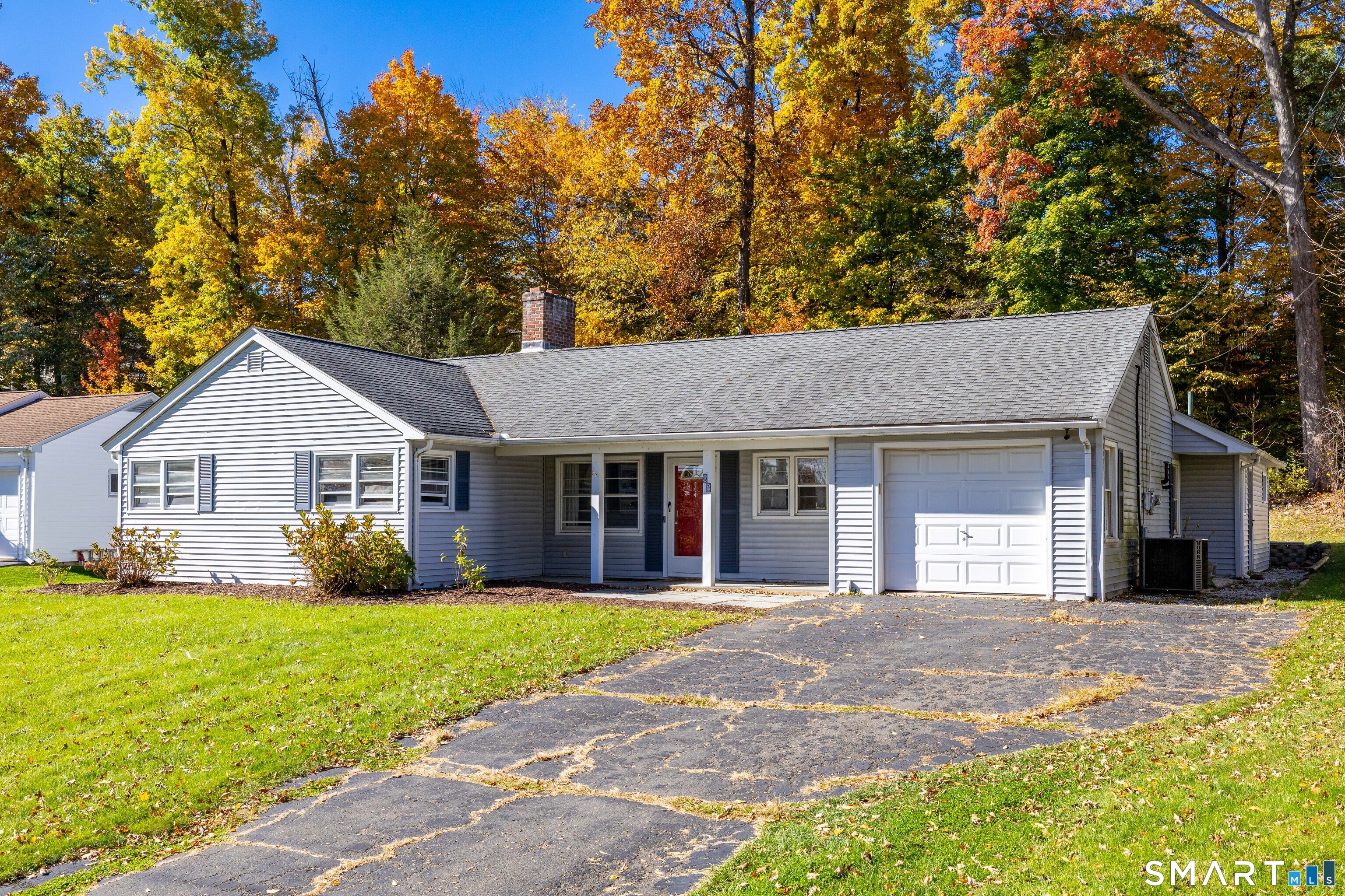 87 Selden Hill Drive West Hartford CT 06107