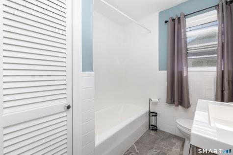 87 Selden Hill Drive West Hartford CT 06107