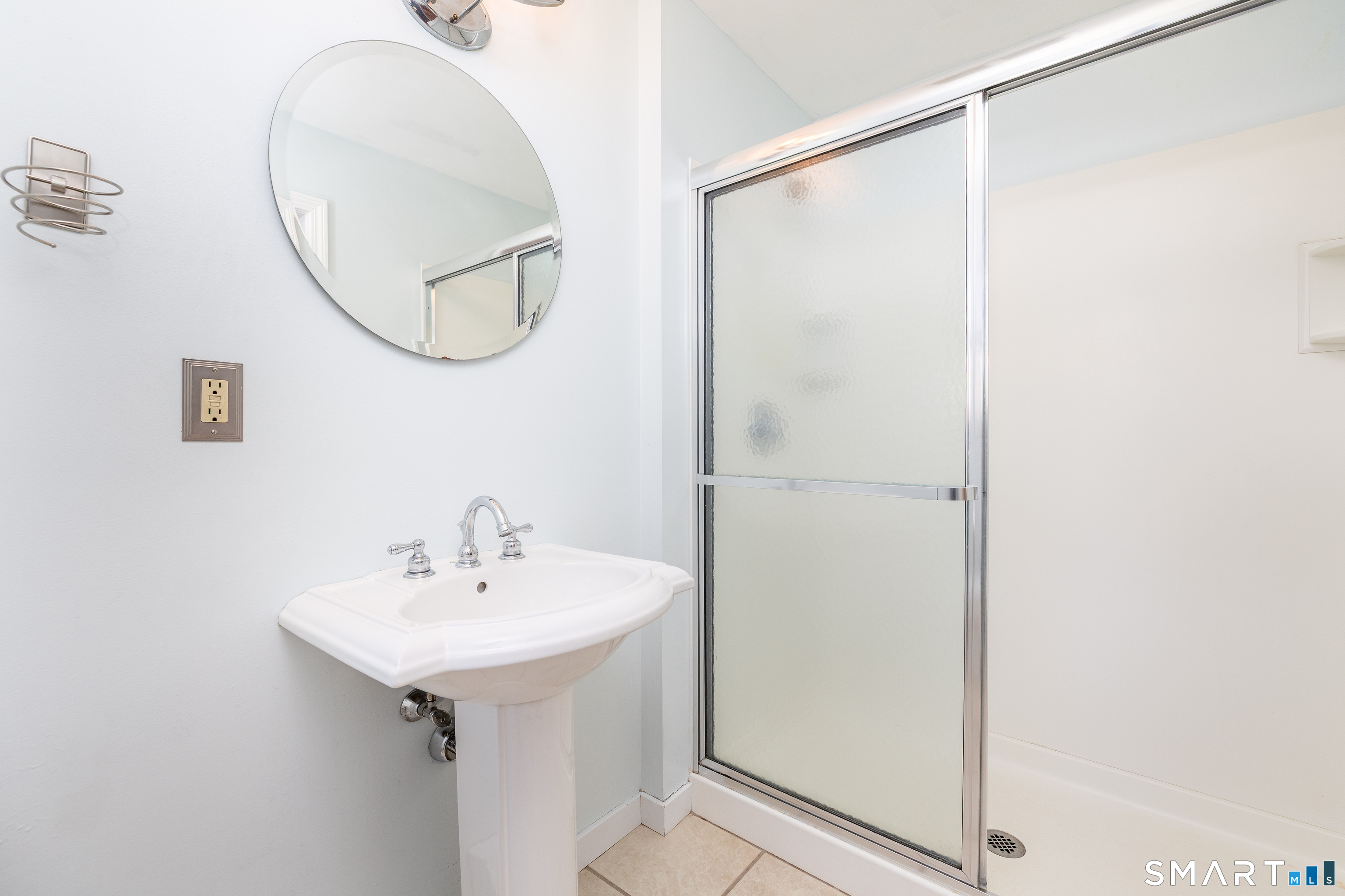 87 Selden Hill Drive West Hartford CT 06107