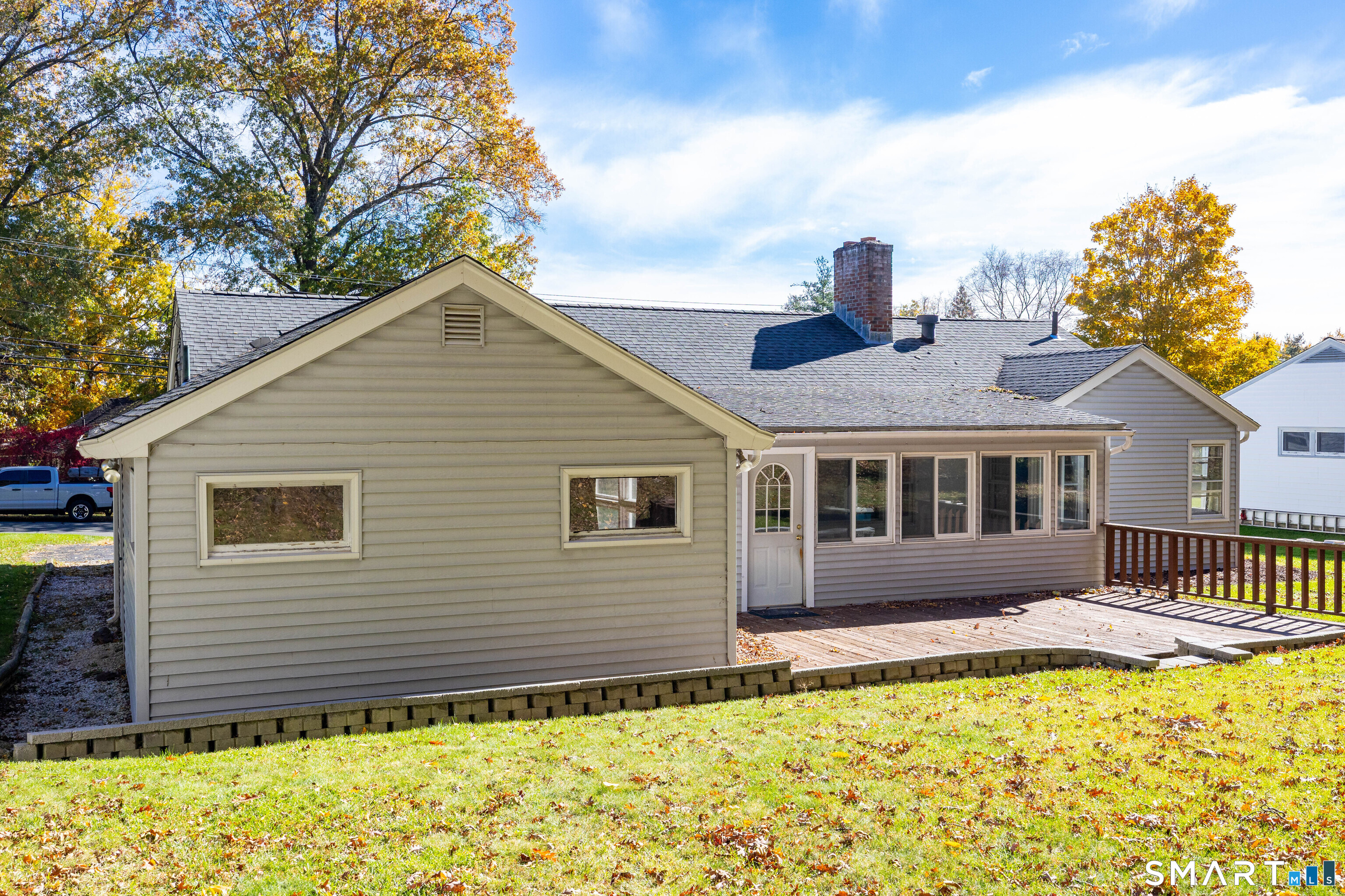 87 Selden Hill Drive West Hartford CT 06107