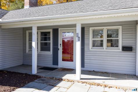 87 Selden Hill Drive West Hartford CT 06107