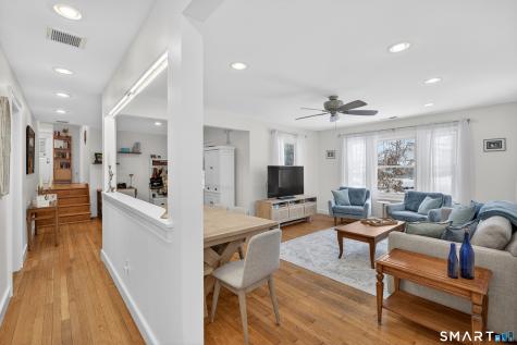 137 South Montowese Street Branford CT 06405