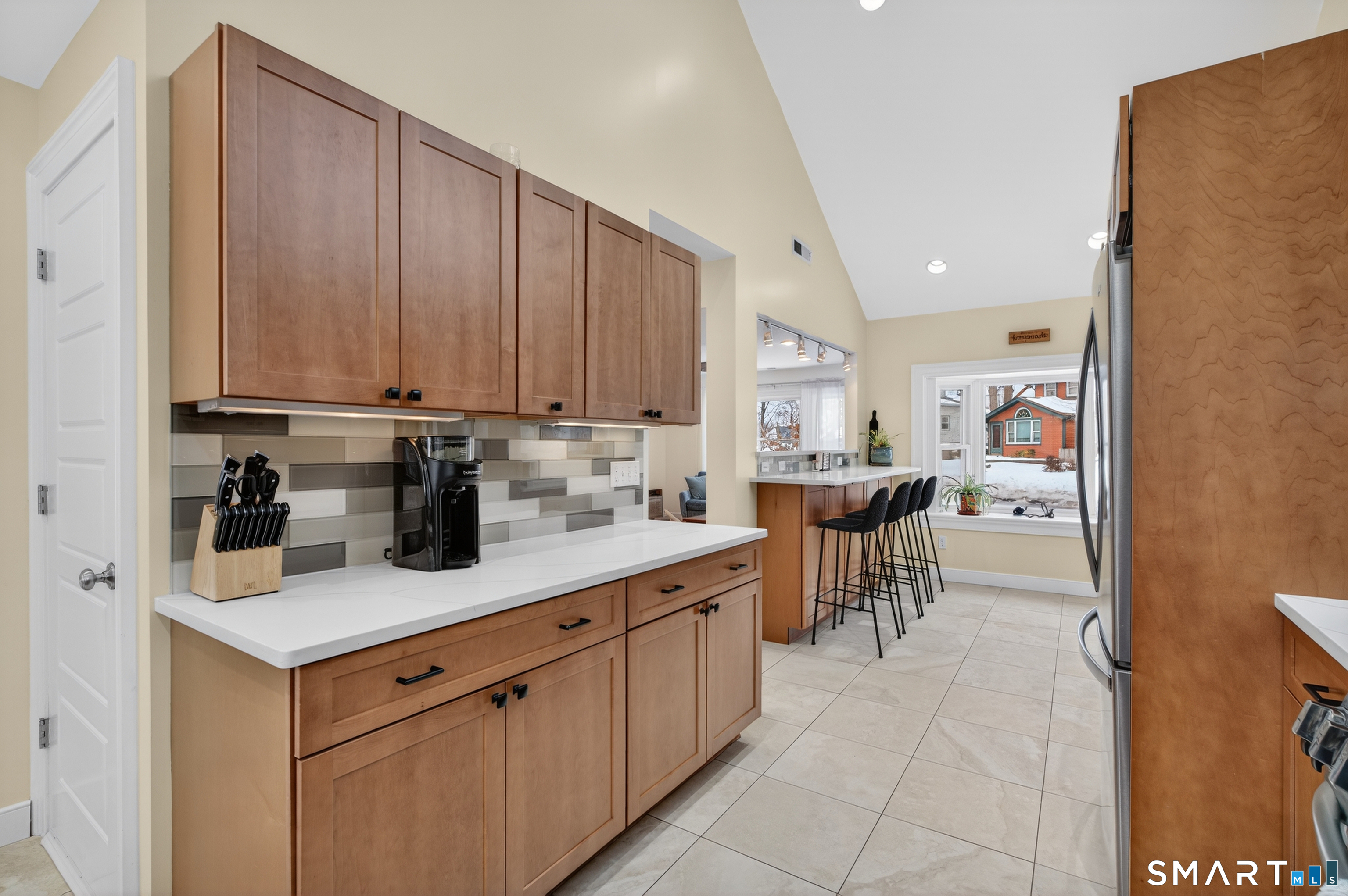 137 South Montowese Street Branford CT 06405