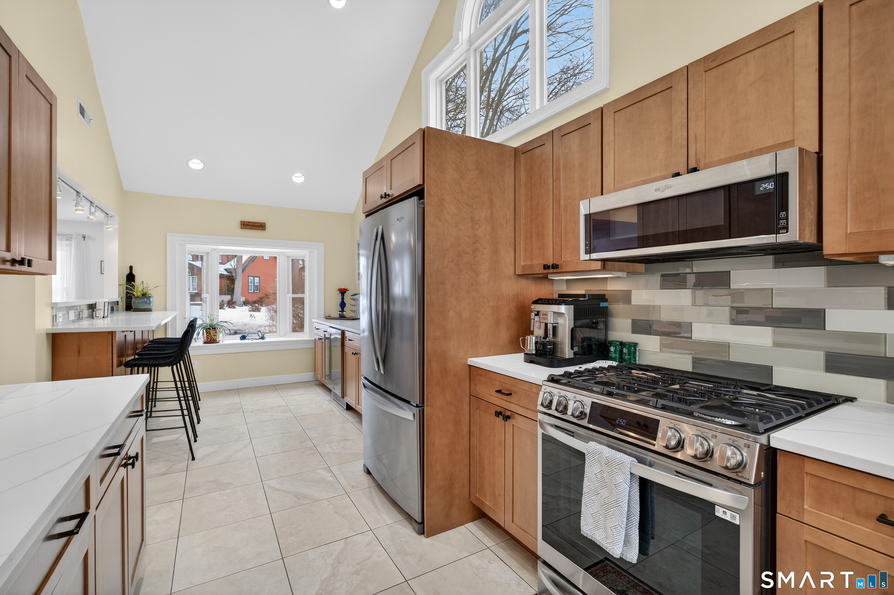 137 South Montowese Street Branford CT 06405