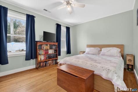 137 South Montowese Street Branford CT 06405