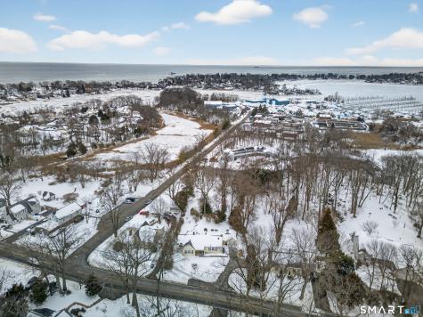 137 South Montowese Street Branford CT 06405