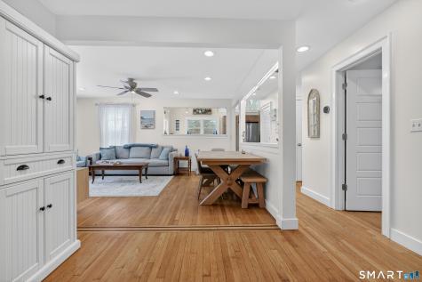 137 South Montowese Street Branford CT 06405