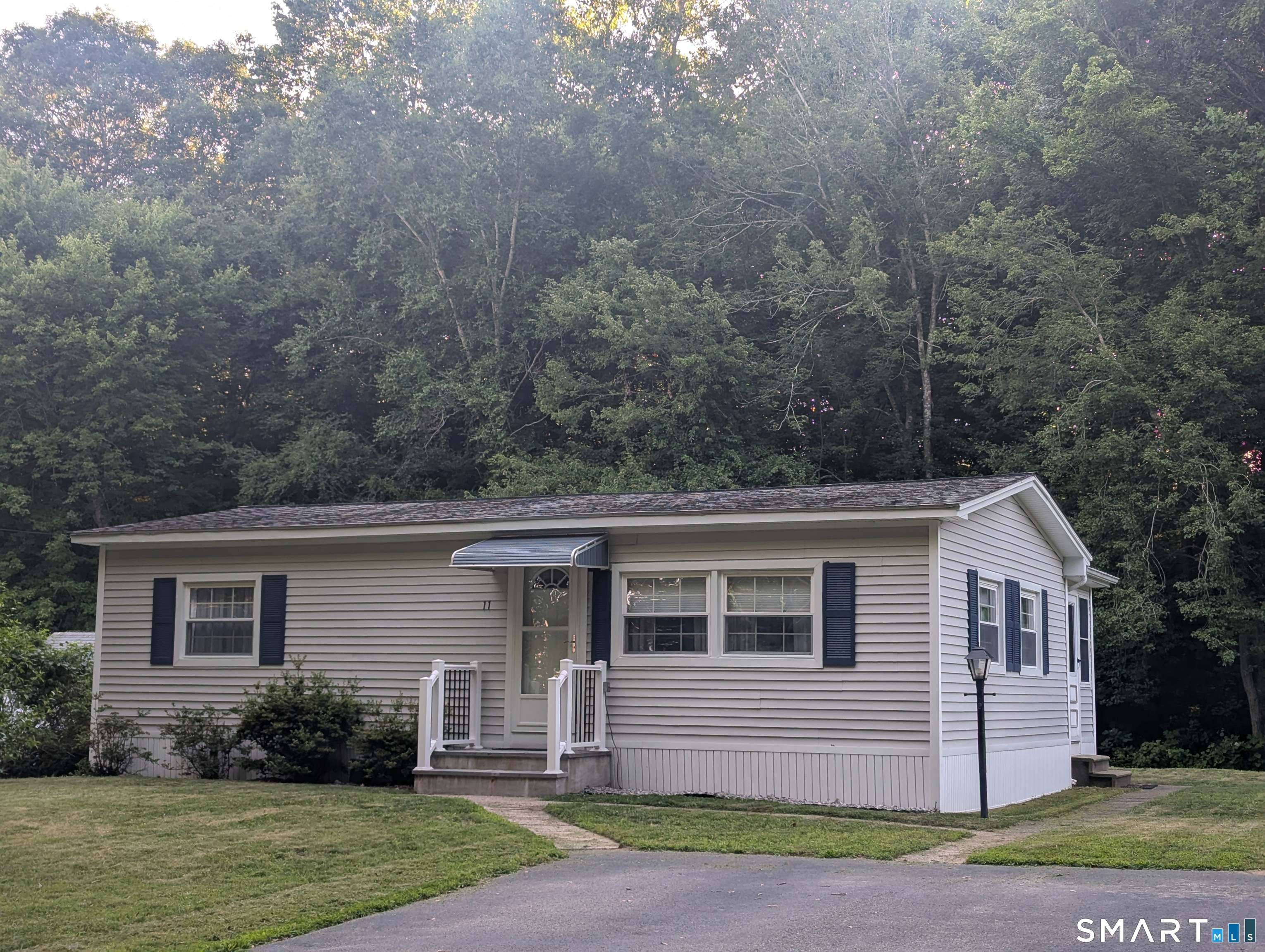 11 Old Forge Road Westbrook CT 06498