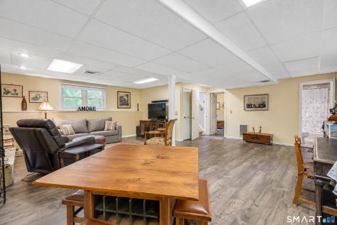 25 Booth Terrace Hamden CT 06518
