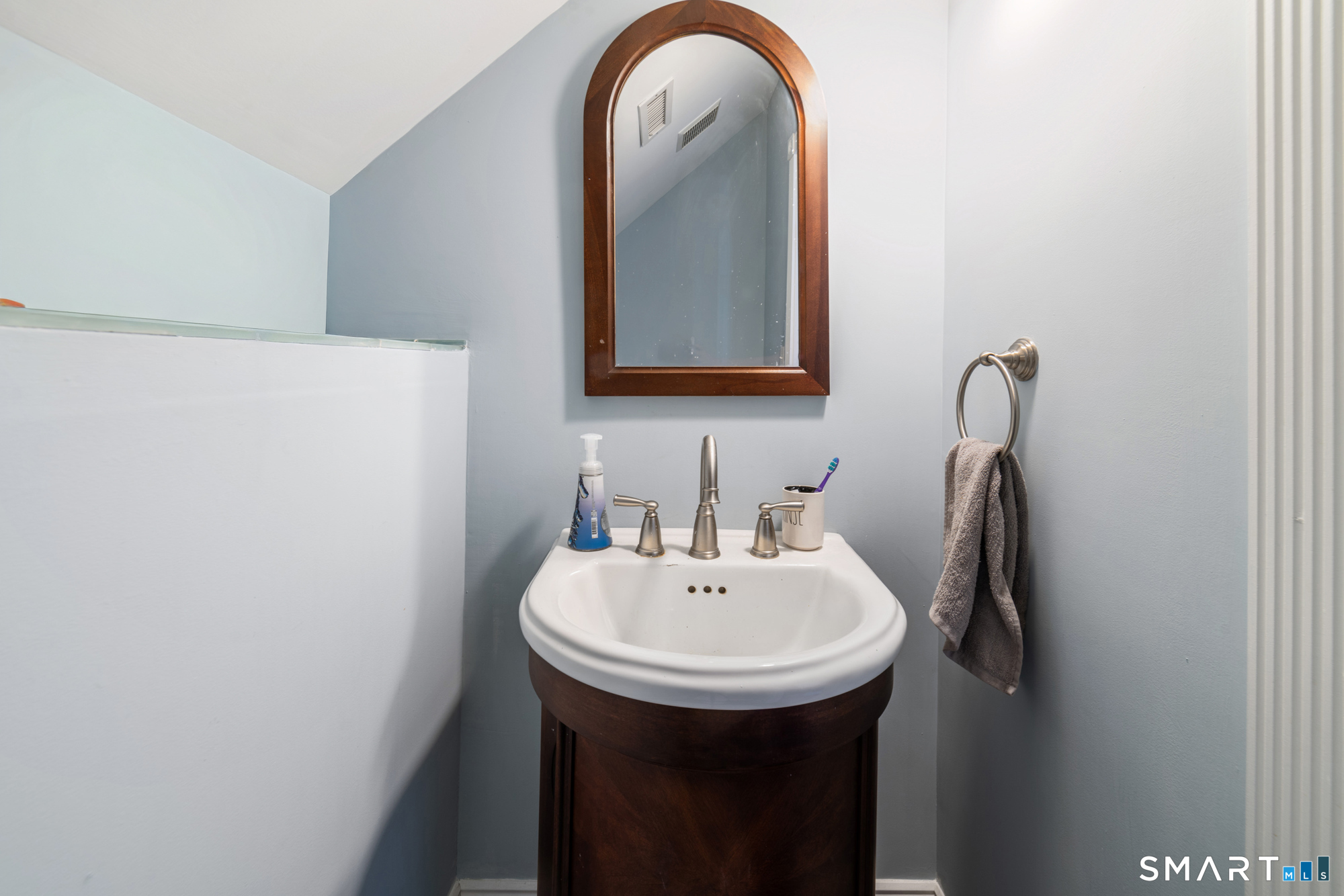 94 Housatonic Avenue Stratford CT 06615