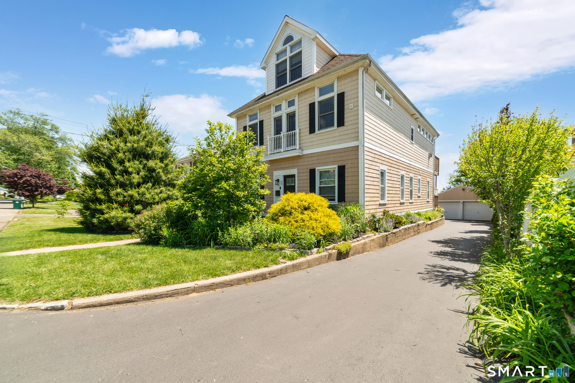 94 Housatonic Avenue Stratford CT 06615