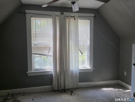 84 Nottingham Terrace Waterbury CT 06704
