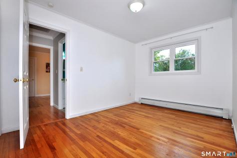 102 Harding Street Wethersfield CT 06109