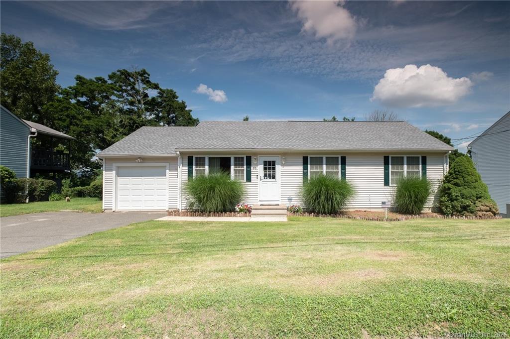 88 Sprucedale Drive Waterbury CT 06706