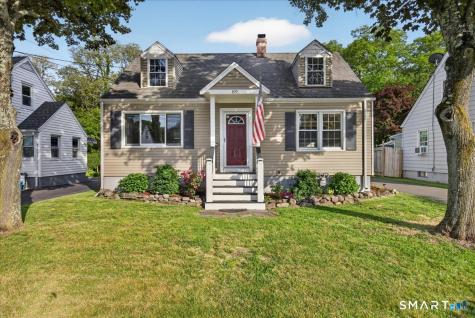 89 Burr Street East Haven CT 06512