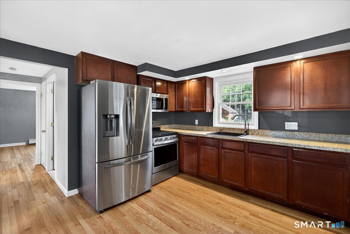 89 Burr Street East Haven CT 06512