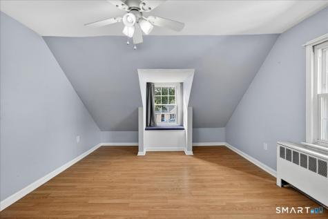 89 Burr Street East Haven CT 06512