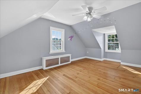 89 Burr Street East Haven CT 06512