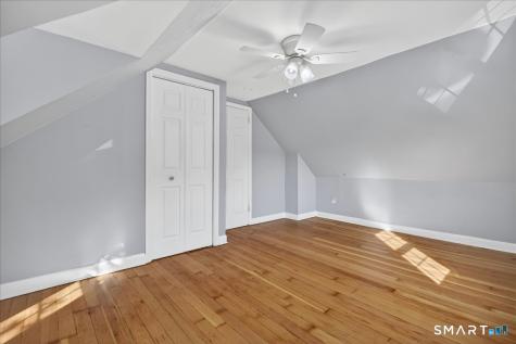 89 Burr Street East Haven CT 06512