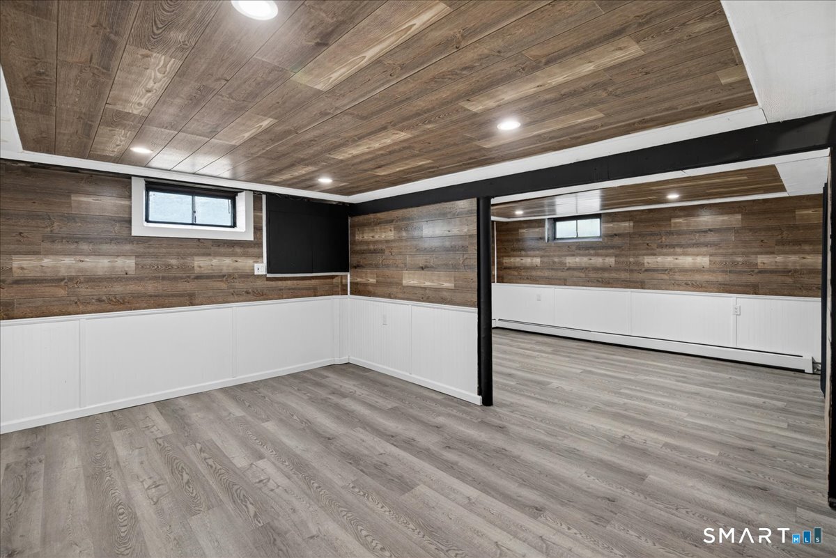 89 Burr Street East Haven CT 06512