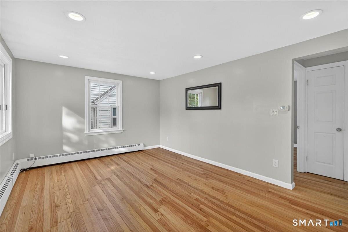 89 Burr Street East Haven CT 06512