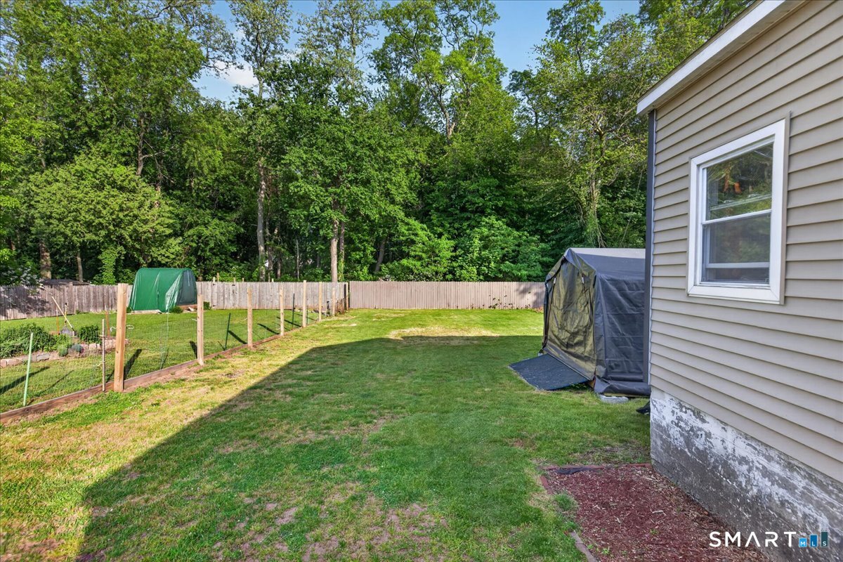 89 Burr Street East Haven CT 06512