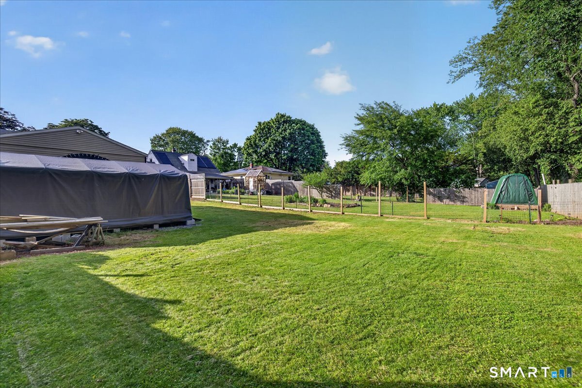 89 Burr Street East Haven CT 06512