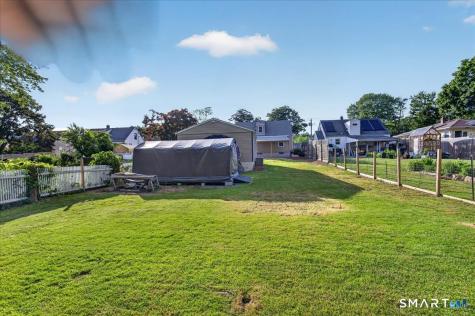 89 Burr Street East Haven CT 06512