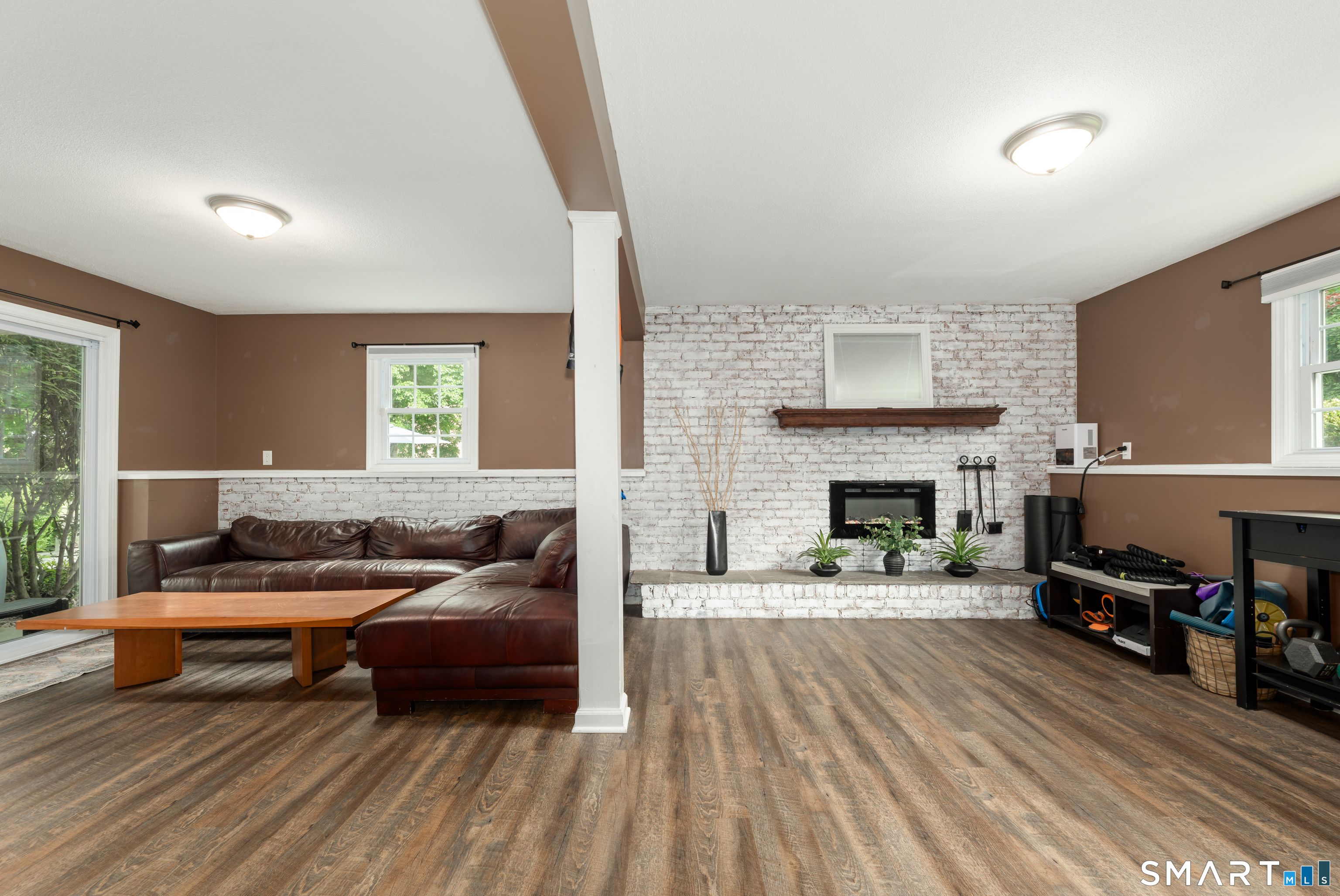 20 Stacy Court Cheshire CT 06410