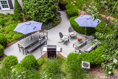 20 Stacy Court Cheshire CT 06410