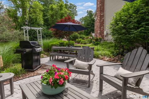 20 Stacy Court Cheshire CT 06410