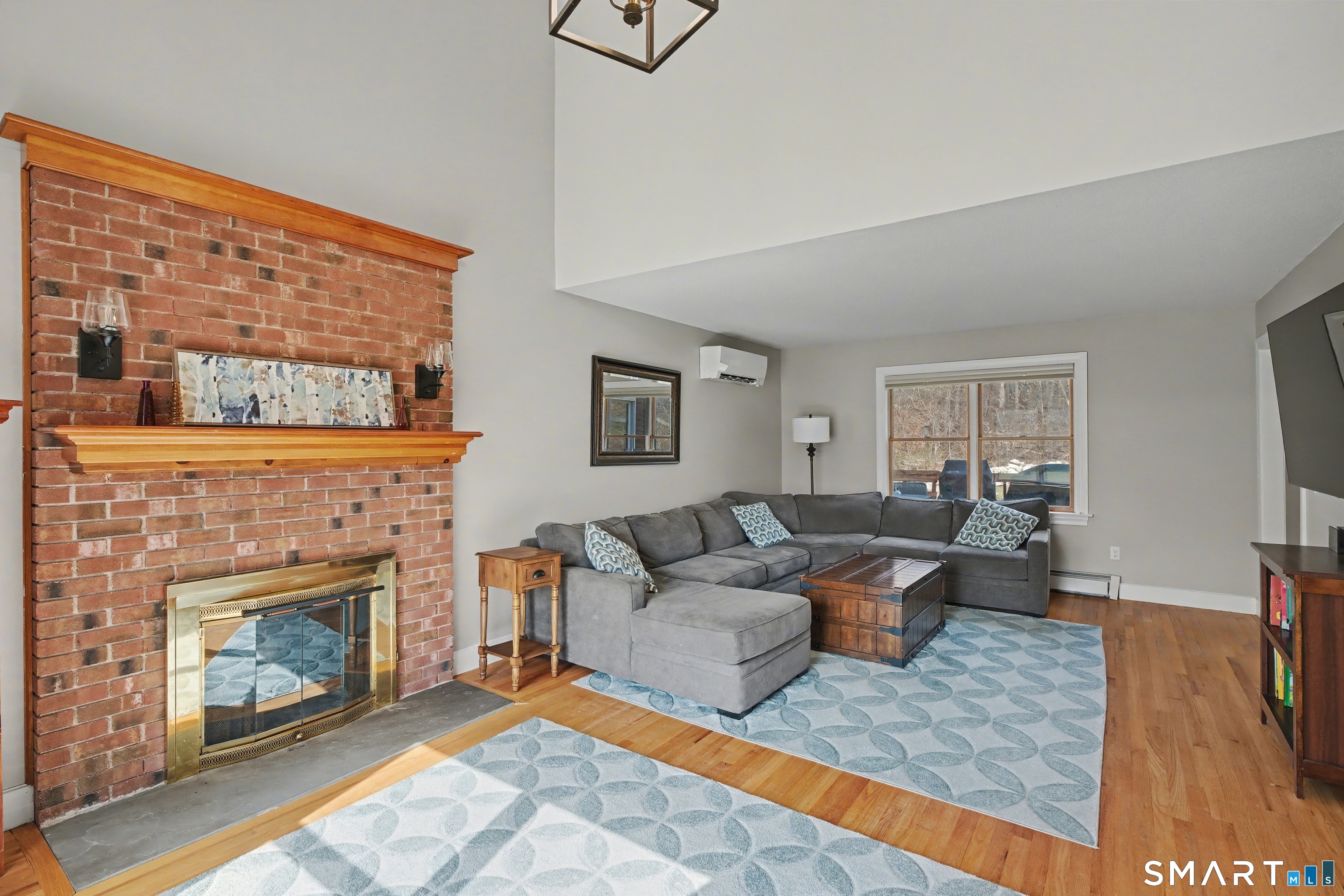 10 Fox Hollow Drive Montville CT 06370