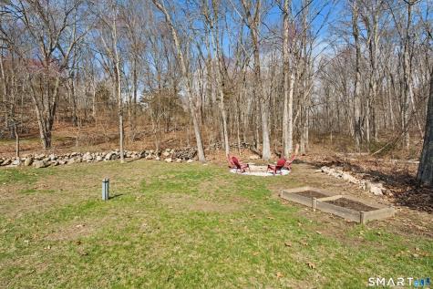 10 Fox Hollow Drive Montville CT 06370