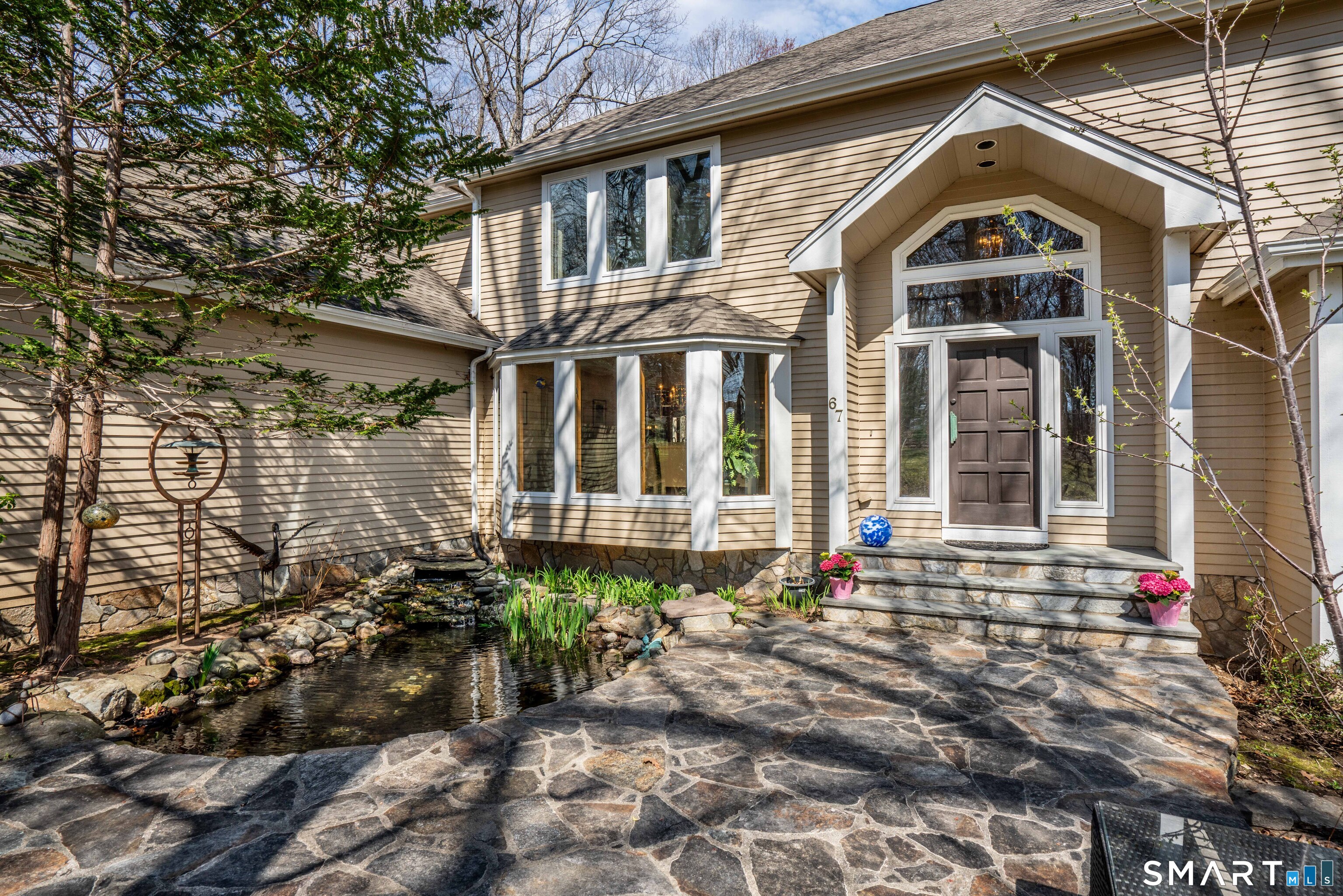 67 Hunters Crossing Burlington CT 06013