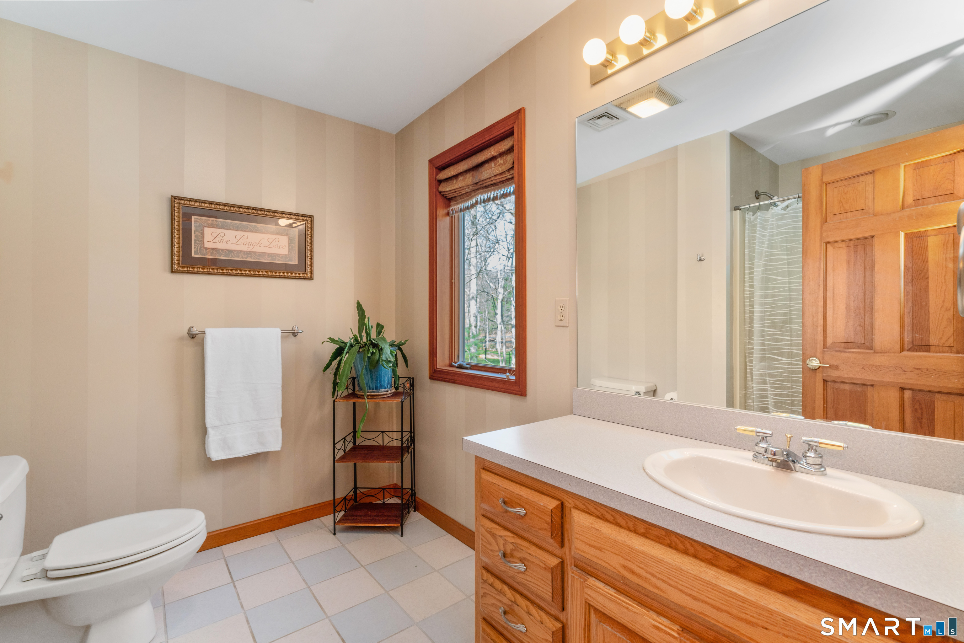 67 Hunters Crossing Burlington CT 06013