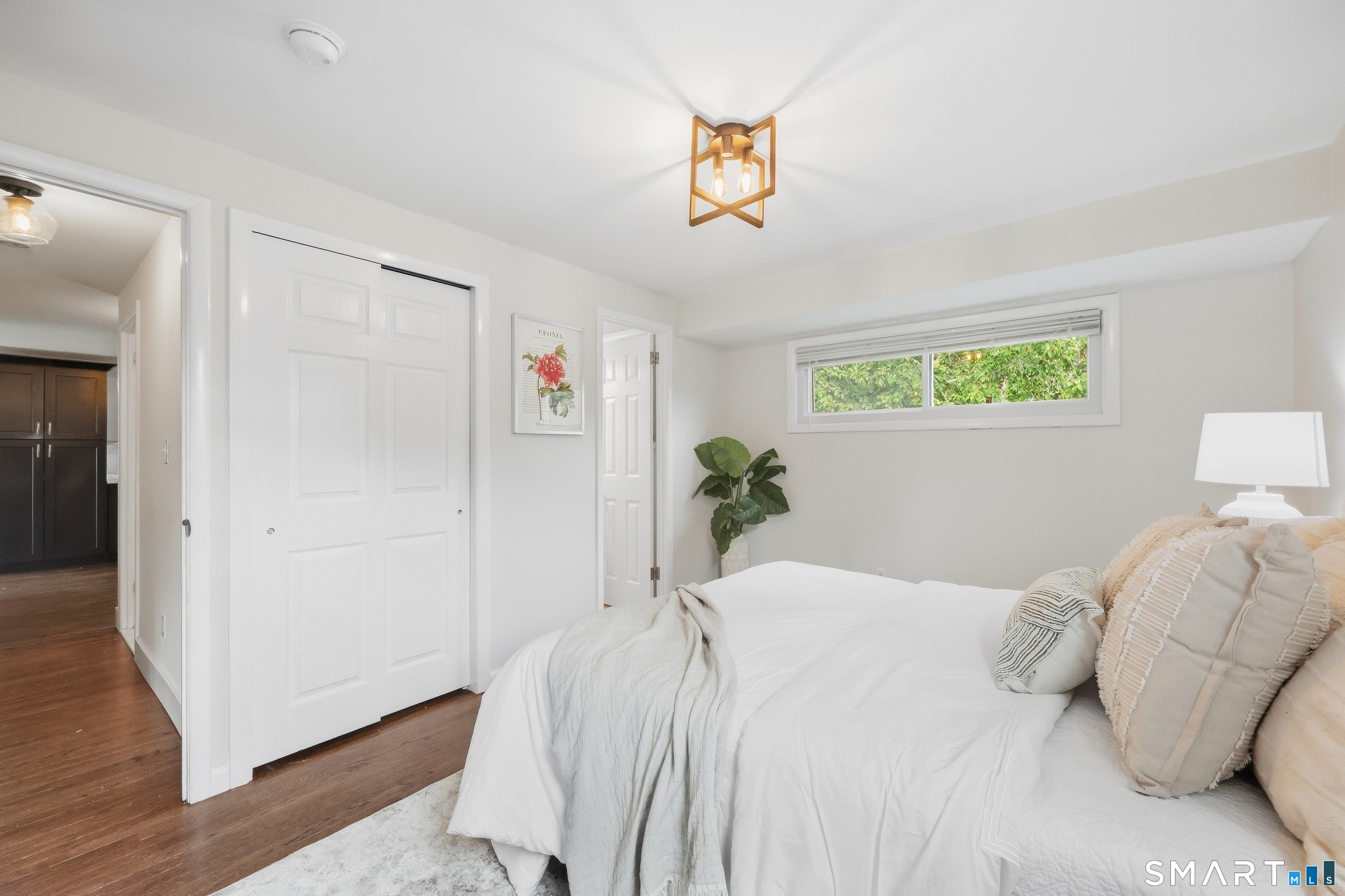81 Elm Street Simsbury CT 06081